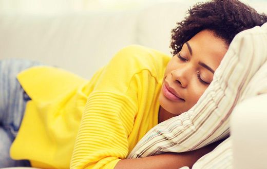 ___7140619___https:______static.pulse.com.gh___webservice___escenic___binary___7140619___2017___8___13___18___africanamerican_woman_napping