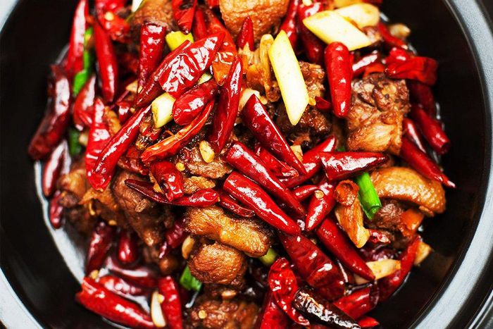 spicy food helps burn calories