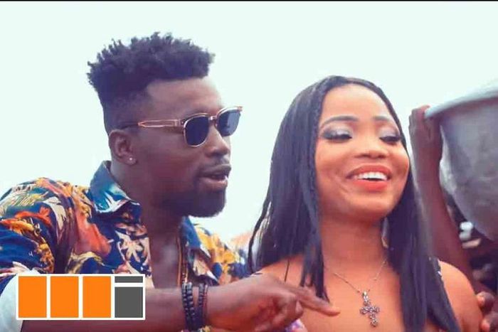 ___6954022___https:______static.pulse.com.gh___webservice___escenic___binary___6954022___2017___7___6___19___Guru+-+Kokompe+feat.+Singlet