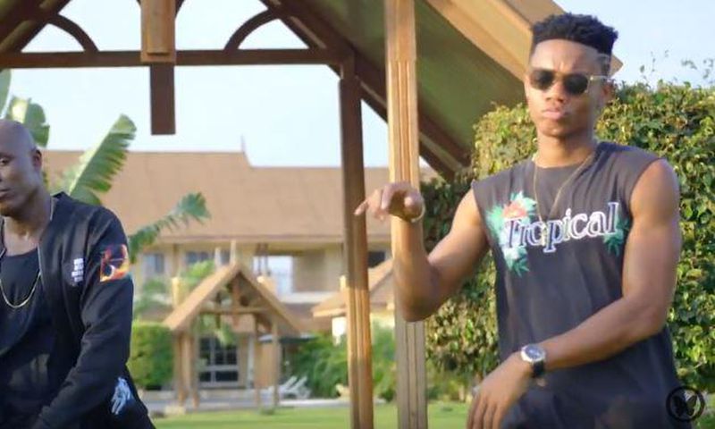 Ded Buddy and KiDi in "Yebesa" music video