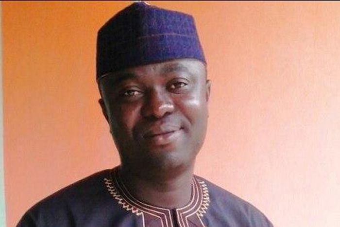 Evans' Olukoya Ogungbeje, reportedly tried to calm him after a court outburst.