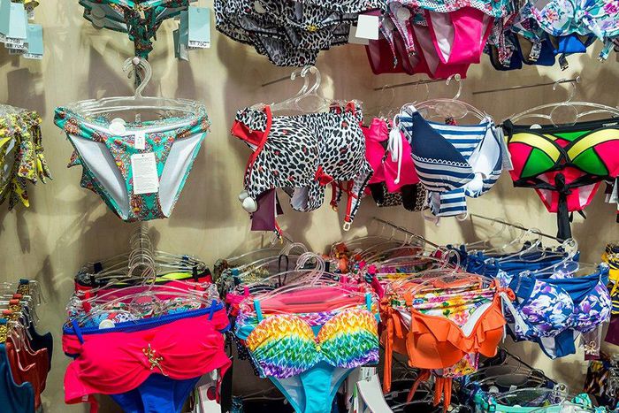 plus size blogger bikini instagram sizes