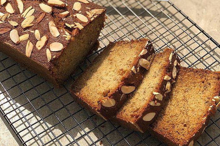 Almond banana bread