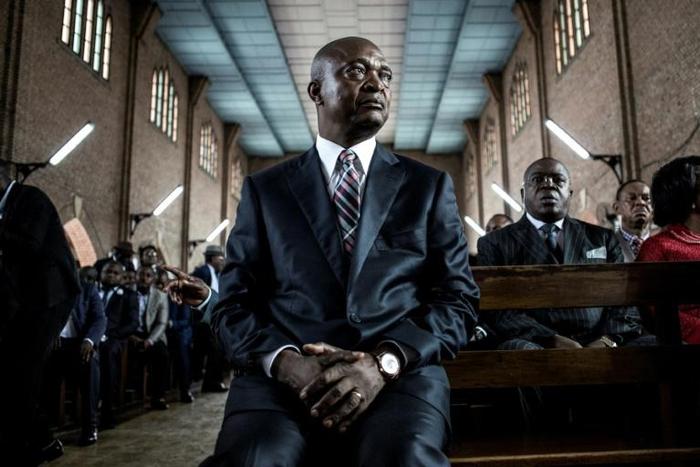 DR Congo's Emmanuel Ramazani Shadary, whom President Joseph Kabila has chosen to be his successor, launched his election campaign at Kinshasa's cathedral