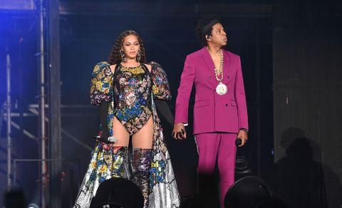 Beyonce pays tribute to African designers