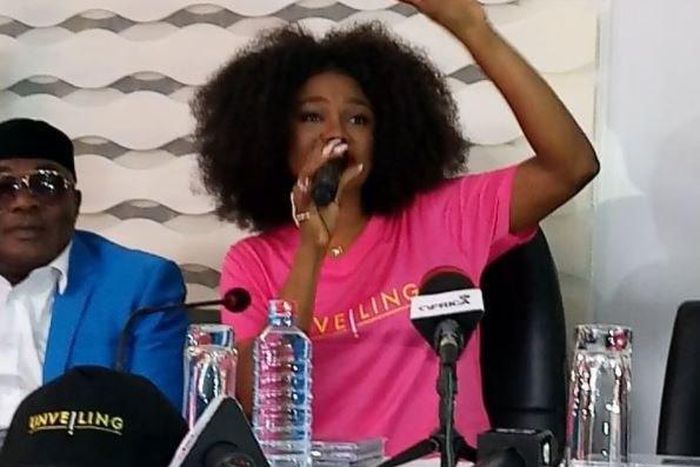 Becca weeps at "Unveiling" album launch