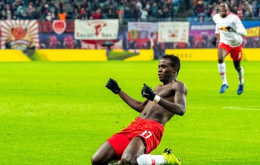 Portuguese forward Bruma celebrates scoring the late winning goal in RB Leipzig's 3-2 win at home to Werder Bremen on Saturday.