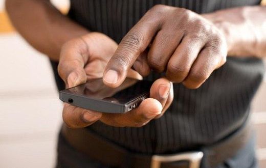 ___7180864___https:______static.pulse.com.gh___webservice___escenic___binary___7180864___2017___8___21___17___Mobile-Phone