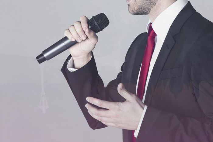 Man says his faulty phone got healing after saving his pastor’s number on it