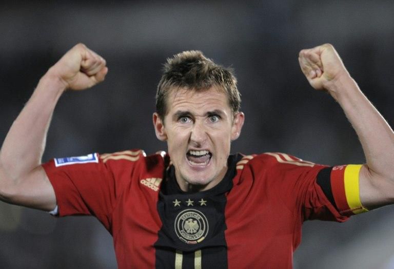 Germany's Miroslav Klose reacts after scoring his 3rd goal during the World Cup 2010 qualifying match Finland vs Germany september 10, 2008 at the Olympic Stadium in Helsinki