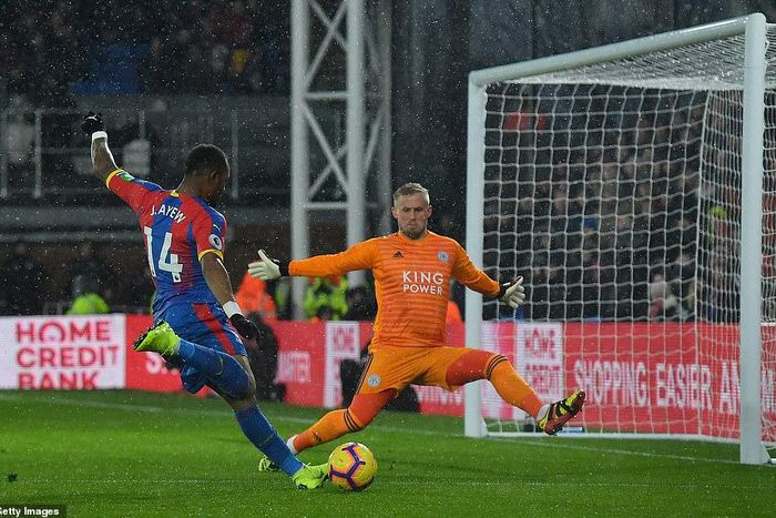 ___9203246___2018___12___15___20___7463306-0-image-a-7_1544887314883