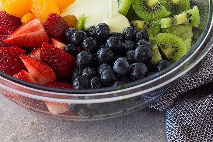 ___9144095___2018___11___27___19___Creamy-Key-Lime-Fruit-Salad-picture