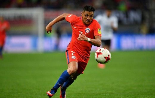 Chile's forward Alexis Sanchez runs with the ball during the 2017 Confederations Cup group B football match against Germany June 22, 2017