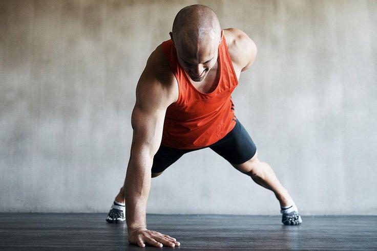 one arm pushup