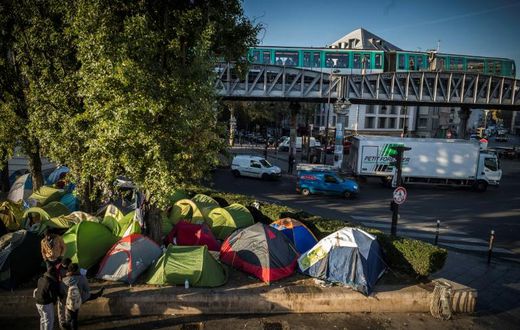 Around 500 migrants are estimated to be living in the Calais area, with hundreds more living in Paris