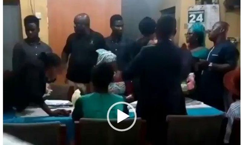 Drama in court as Jehovah’s Witness bride refuses to kiss groom
