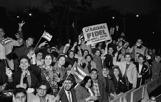 Castro Takes Manhattan: Vintage Pictures of the Cuban Conqueror as Tourist