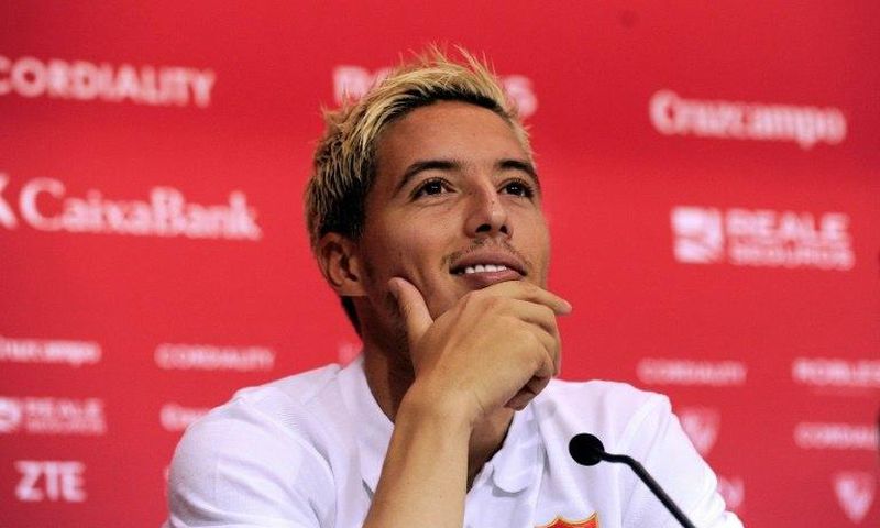Antalyaspor club sources said that an official ceremony to introduce Samir Nasri was expected on Tuesday