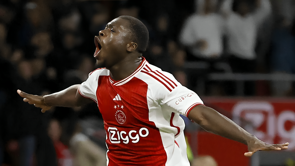 Dutch-Ghanaian striker Brian Brobbey joins Premier League side Sunderland
