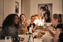 5 ways to set healthy boundaries in your friendships