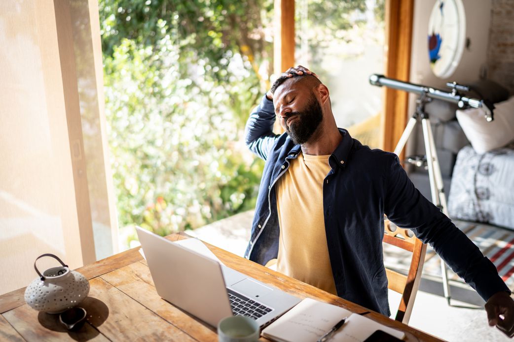5 simple practices to detox your mind during the workday