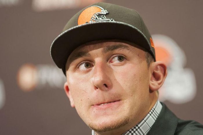 ___5571731___https:______static.pulse.com.gh___webservice___escenic___binary___5571731___2016___10___6___11___johnny-manziel-6816-usnews-getty-ftr_1q6nbdgjph1nv11llqsjiw0kdp