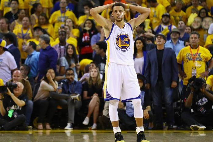 ___5168736___https:______static.pulse.com.gh___webservice___escenic___binary___5168736___2016___6___20___12___stephencurry-cropped_5008b01azy2u1n9n0u0tkqivy_2