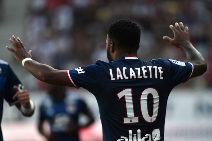 ___5378648___https:______static.pulse.com.gh___webservice___escenic___binary___5378648___2016___8___15___2___alexandre-lacazette_reptwhqmnh5j1kp5q9x0f0nw9_2