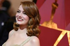 Emma Stone wins Best Actress in a Leading Role for "La La Land"