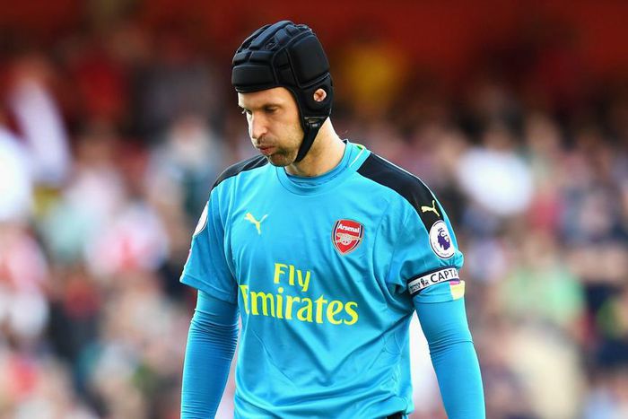 ___5378630___https:______static.pulse.com.gh___webservice___escenic___binary___5378630___2016___10___28___17___petr-cech_bez7g1vup5sh1avrde5wfk6p9