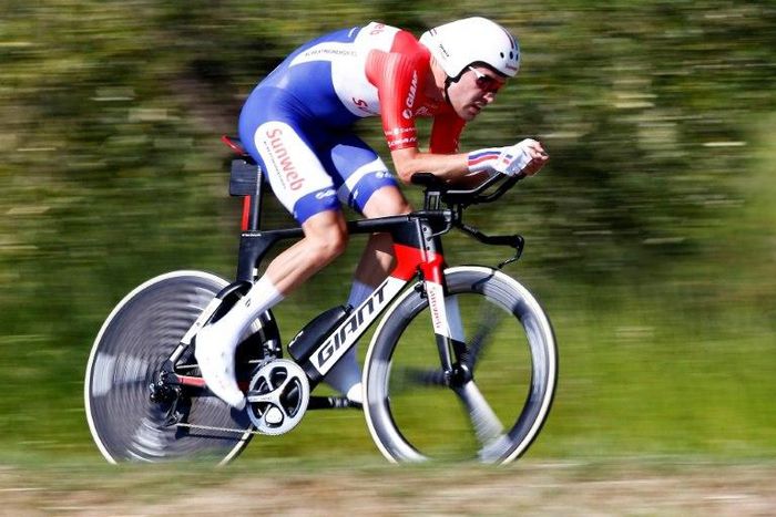 Dutch cyclist Tom Dumoulin from Team Sunweb rides during the 10th stage, an individual time-trial between Foligno and Montefalco during the 100th Giro d'Italia, Tour of Italy on May 16, 2017 in Montefalco