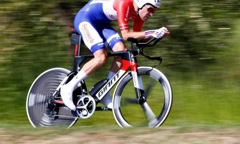 Dutch cyclist Tom Dumoulin from Team Sunweb rides during the 10th stage, an individual time-trial between Foligno and Montefalco during the 100th Giro d'Italia, Tour of Italy on May 16, 2017 in Montefalco