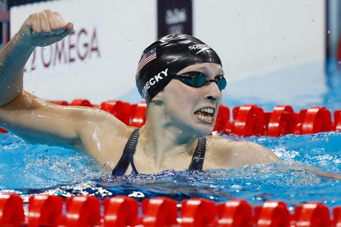 ___5353941___https:______static.pulse.com.gh___webservice___escenic___binary___5353941___2016___8___8___17___katie-ledecky_smlmlgv1ntq31huncpig3a6ix