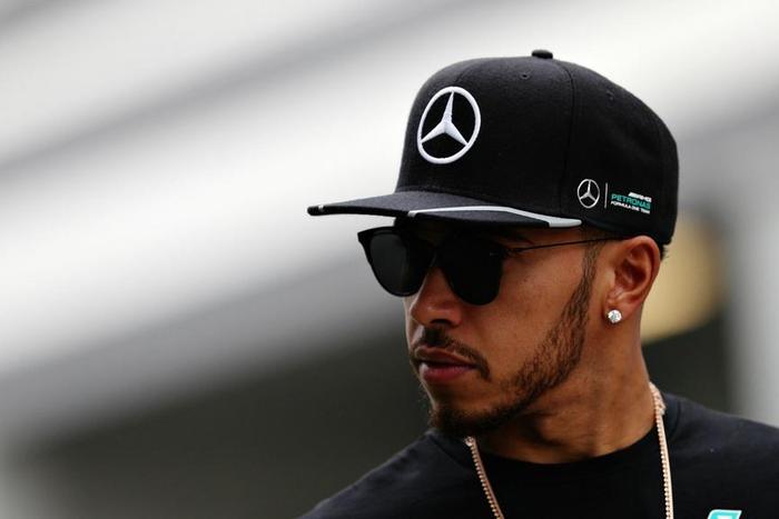 ___4980152___https:______static.pulse.com.gh___webservice___escenic___binary___4980152___2016___4___30___18___lewishamilton-cropped_1s654bkdxt0ja12et0pr32hr8l