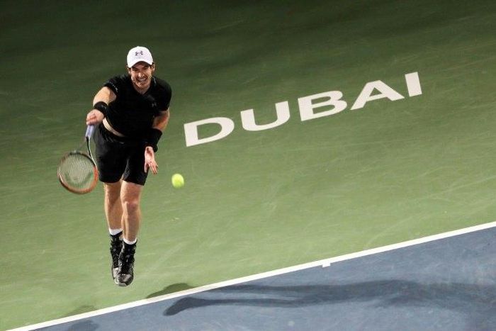 Andy Murray of Great Britain returns the ball to Philipp Kohlschreiber of Germany on March 2, 2017