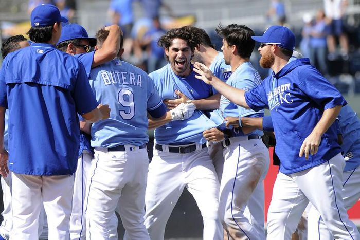 ___5086973___https:______static.pulse.com.gh___webservice___escenic___binary___5086973___2016___5___29___15___kansascityroyals-cropped_mjyps4oco00w1v74g81mzg507