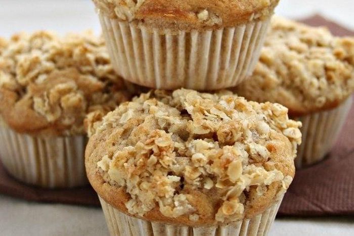 Banana and oat muffins