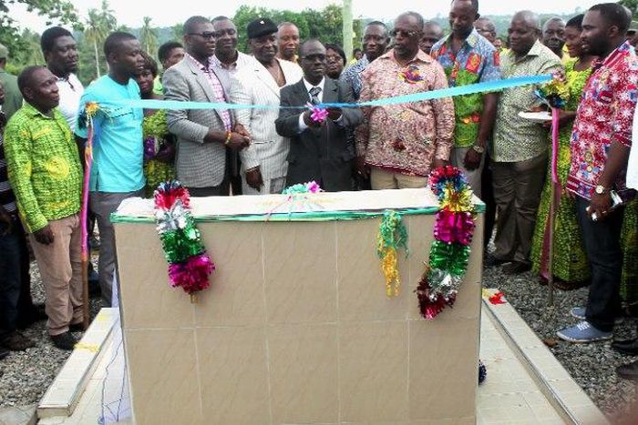 At the distribution station, the flow of water was by gravity and that the operation system is automated such that when the tanks got full, pumping stops.