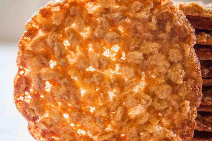 Oatmeal lace cookies