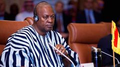 ___5487949___https:______static.pulse.com.gh___webservice___escenic___binary___5487949___2016___9___14___0___95201641508_880prez_mahama_arrives_in_new_york_for_70th_un_general_assembly