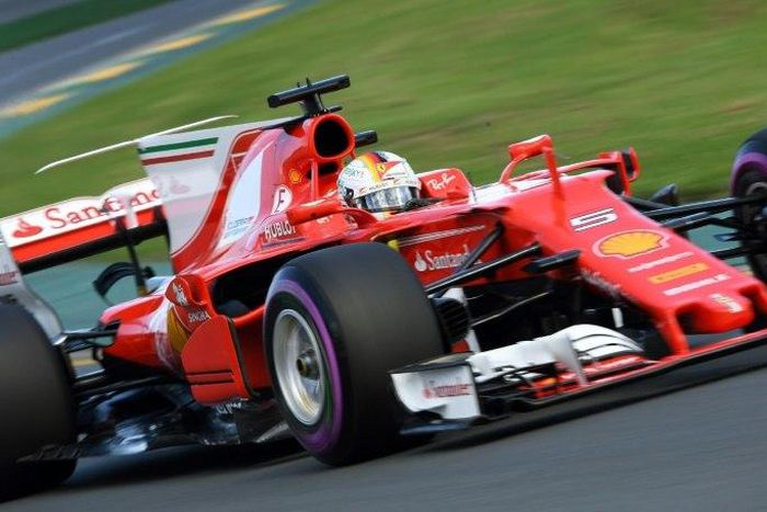Ferrari's Sebastian Vettel unleashed a best lap of one minute 23.380 seconds to finish top of the timesheets before qualifying at the Australian Grand Prix
