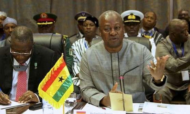 ___5904331___https:______static.pulse.com.gh___webservice___escenic___binary___5904331___2016___12___16___11___mahama-ecowas_1