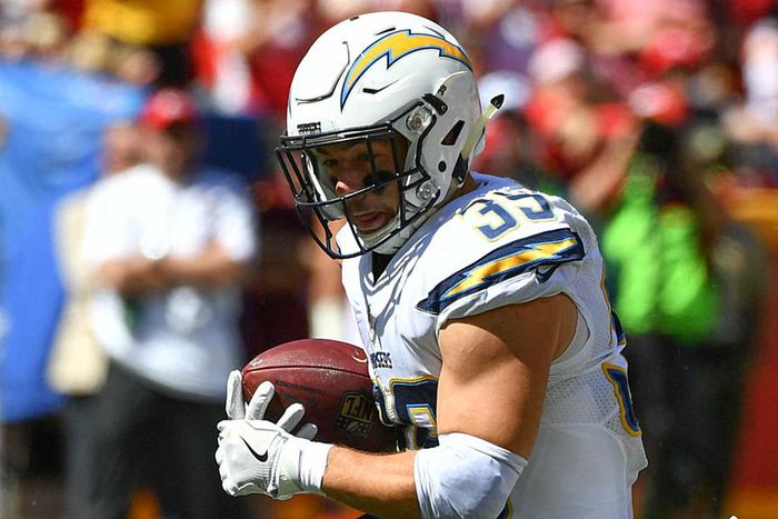 ___5509167___https:______static.pulse.com.gh___webservice___escenic___binary___5509167___2016___9___19___22___danny-woodhead-091816-usnews-getty-ftr_snogu4nfhc7yzk6qn5pnbfvz_2