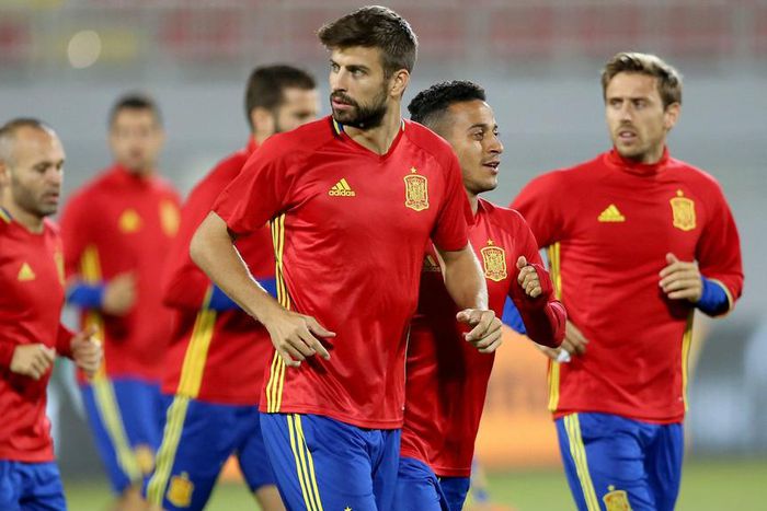 ___5585529___https:______static.pulse.com.gh___webservice___escenic___binary___5585529___2016___10___10___11___gerard-pique-cropped_cfr0pjqzswuo1ubdcxzbuud7o_2