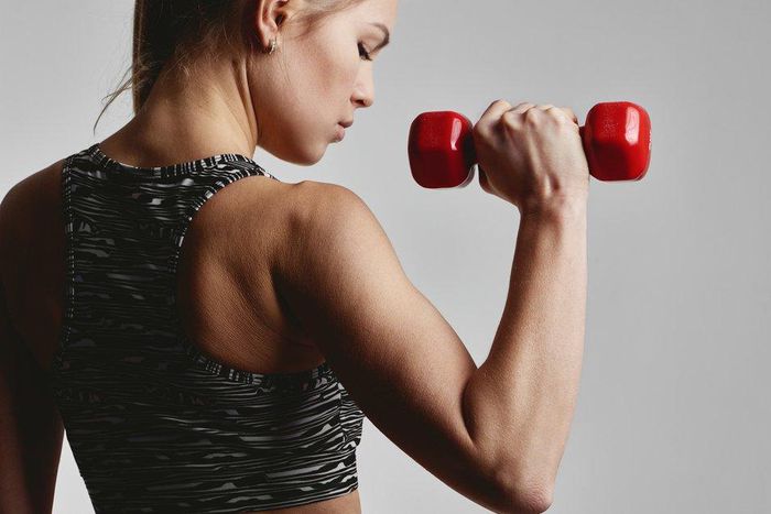 What happens to your body when you always lift the same amount of weight