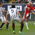 Arjen Robben (centre) scores an opening goal for Bayern Munich against Eintracht Frankfurt in Frankfurt on October 15, 2016