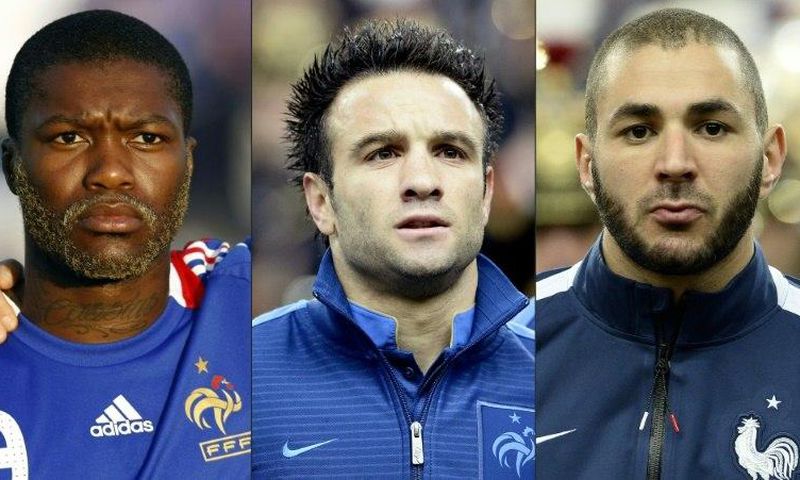 L-R: France's Djibrill Cisse, Mathieu Valbuena and Karim Benzema