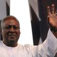 ___6530232___https:______static.pulse.com.gh___webservice___escenic___binary___6530232___2017___4___14___11___Mahama-hands-up