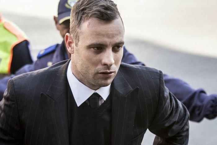 ___5185818___https:______static.pulse.com.gh___webservice___escenic___binary___5185818___2016___6___23___18___oscar-pistorius-cropped_1tjw2p54a197211p76z27eb88f
