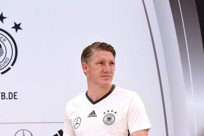 ___5074939___https:______static.pulse.com.gh___webservice___escenic___binary___5074939___2016___5___25___18___bastianschweinsteiger-cropped_1qwsa9cykmcec1imlxibspo3su_2